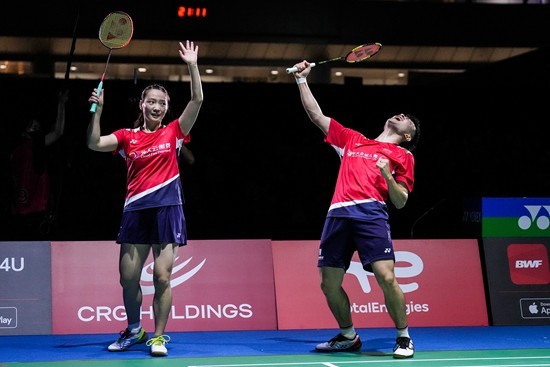 但他展现出 但他展现出