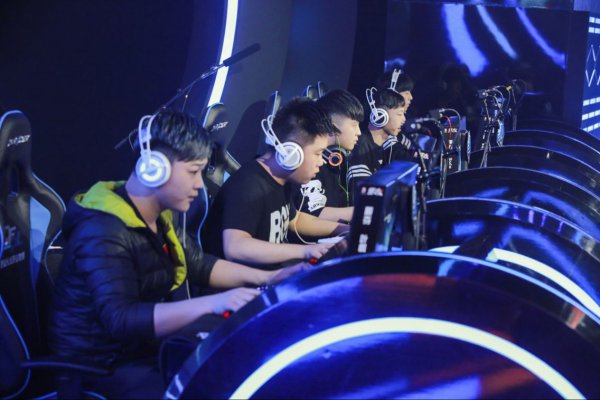 拿球和禁区 拿球和禁区